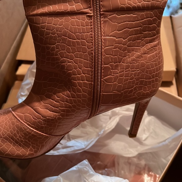 Billini BILLINI | Brandy Boot - Muck Croc - Picture 9 of 12